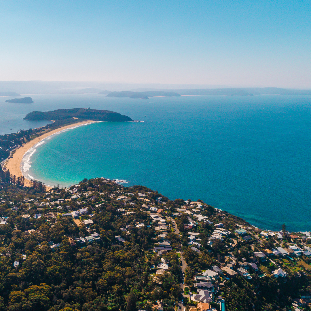21 Oblique aerial of Palm Beach from the south, lighthouse in distance – classic Palm Beach buyers agent view
