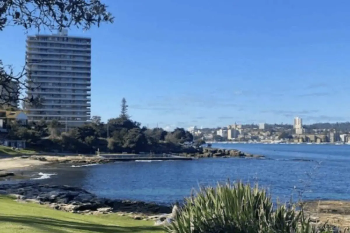 20 Fairlight beach a favourite for Northern Beaches Buyers Agents Clients