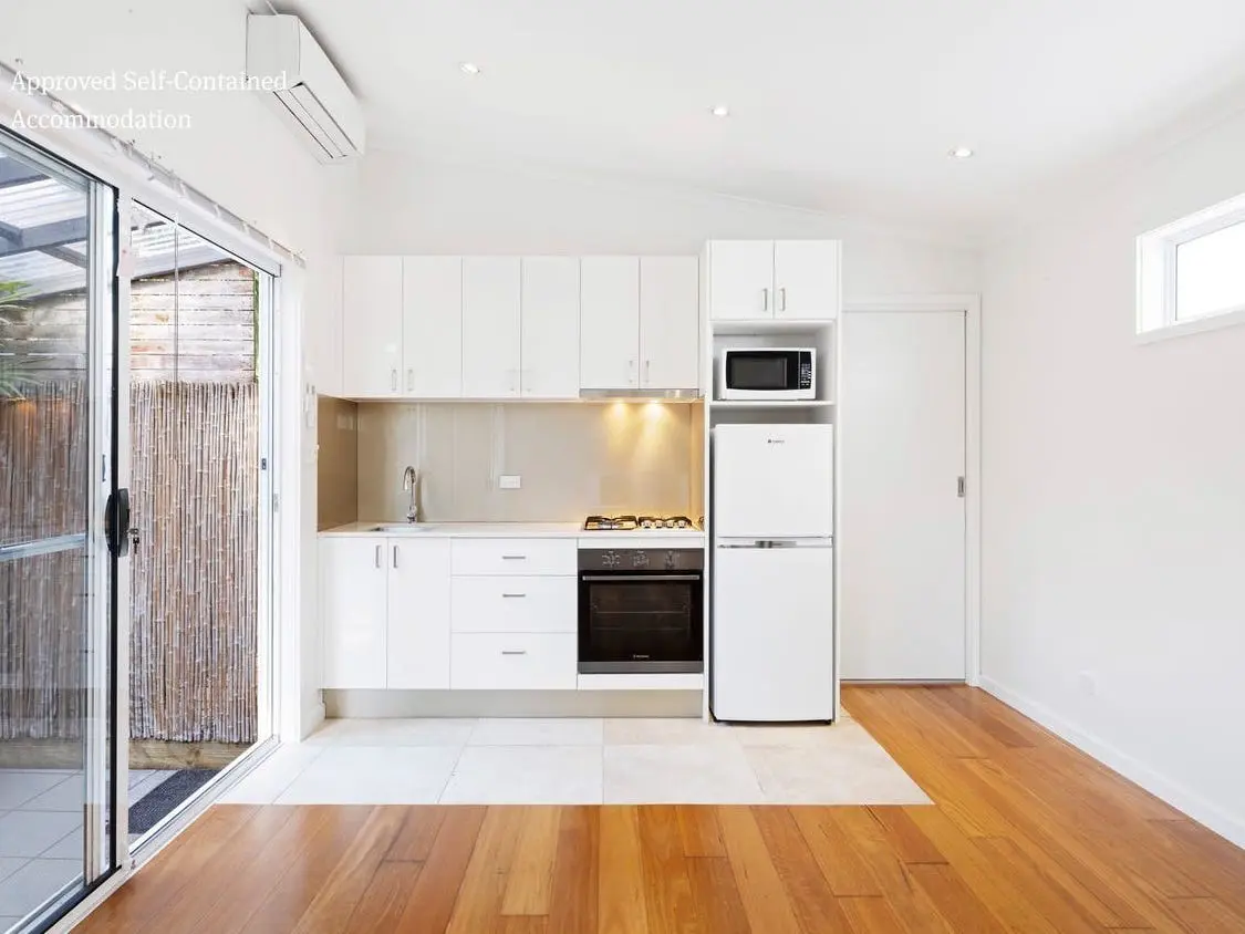 Separate studio at a family home on Claudare Street, Collaroy Plateau