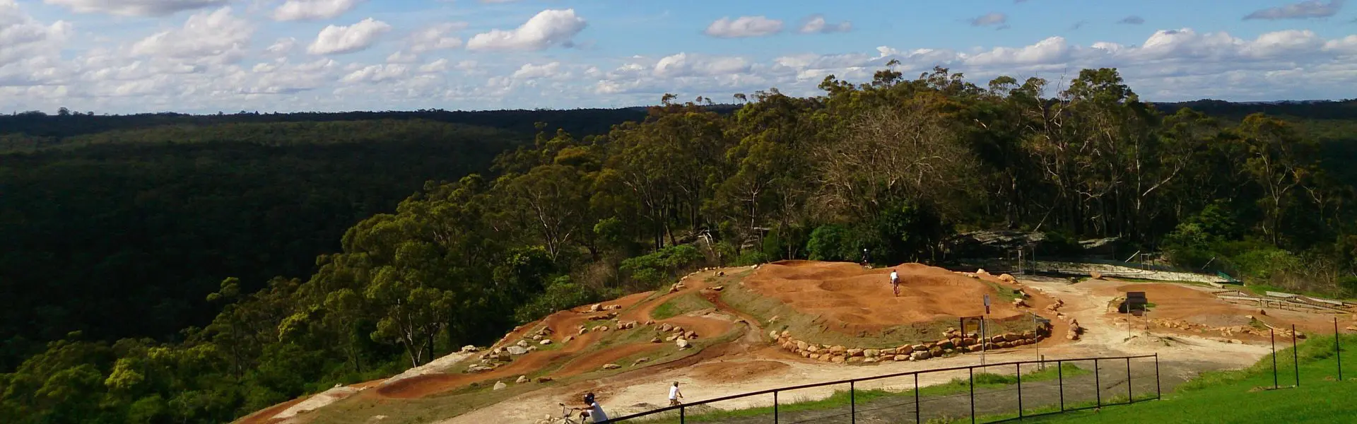 The view from North Turramurra over the bushland towards Ku-ring-gai Chase National Park